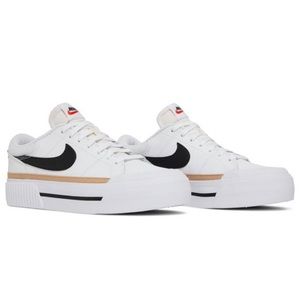 Women’s Nike Court Legacy Lift